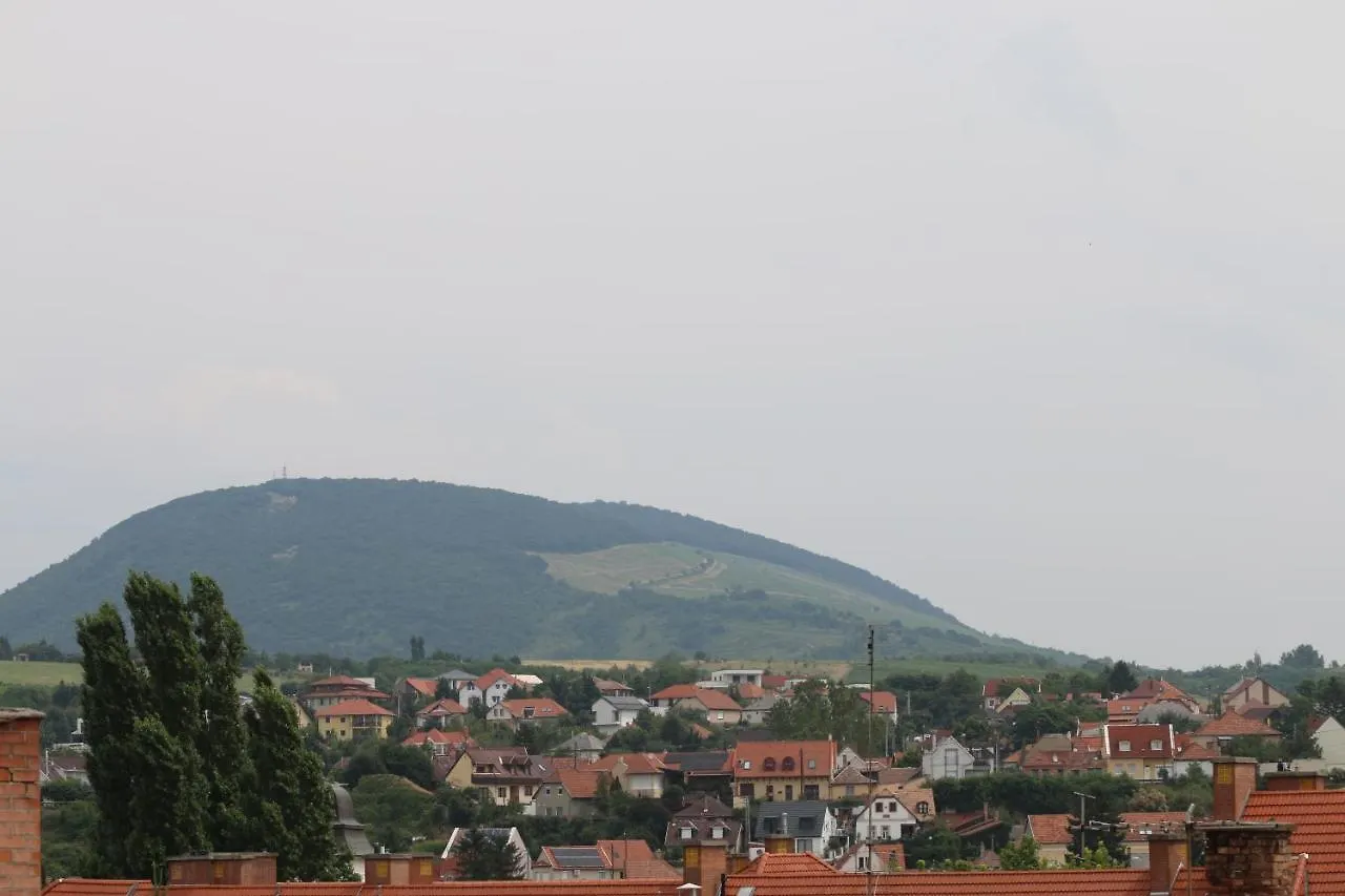 Egri Csillagocska Apartman Guest house