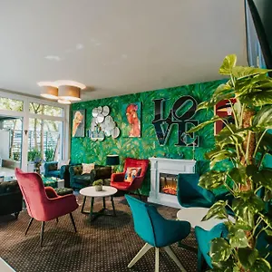 Arena Deluxe & Szálloda Szeged